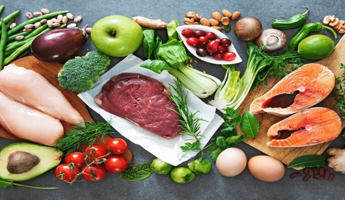 11-thuc-pham-tot-cho-mat-loan-thi-va-cach-cham-soc